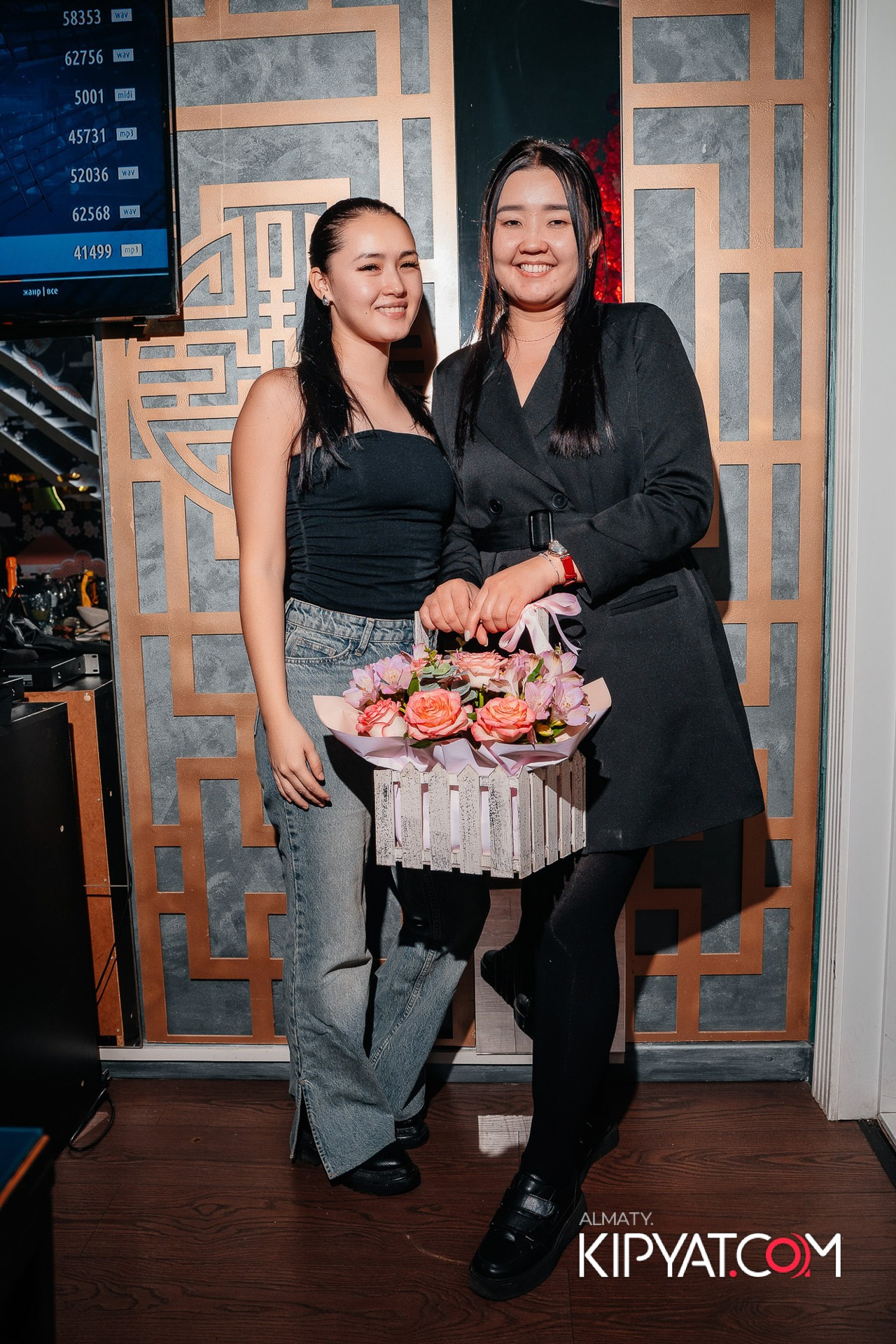 УХО И МЕДВЕДЬ НА ГАГАРИНА. КИПЯТКОМ АЛМАТЫ!