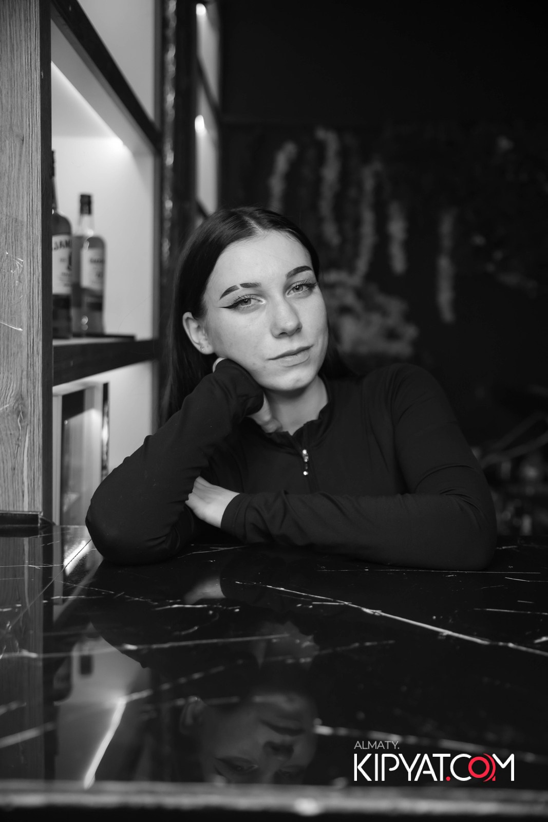 UYAT EMES BAR. КИПЯТКОМ АЛМАТЫ!