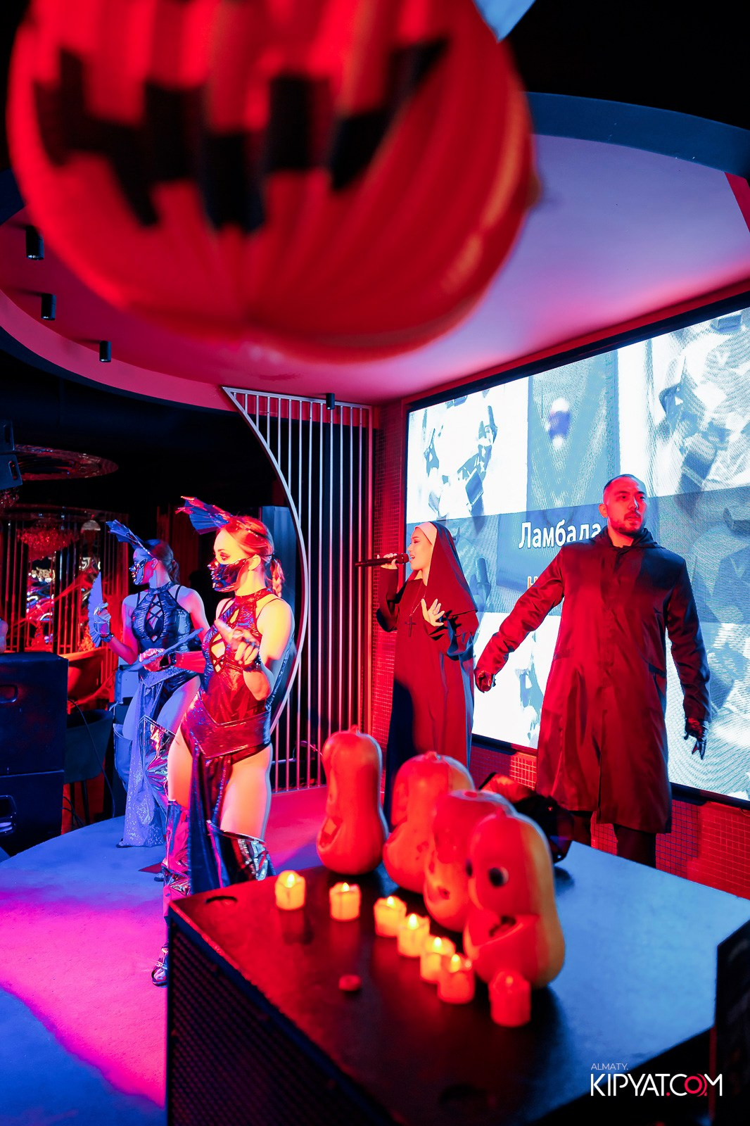 ЗАЯ, НА БИС. КИПЯТКОМ АЛМАТЫ!