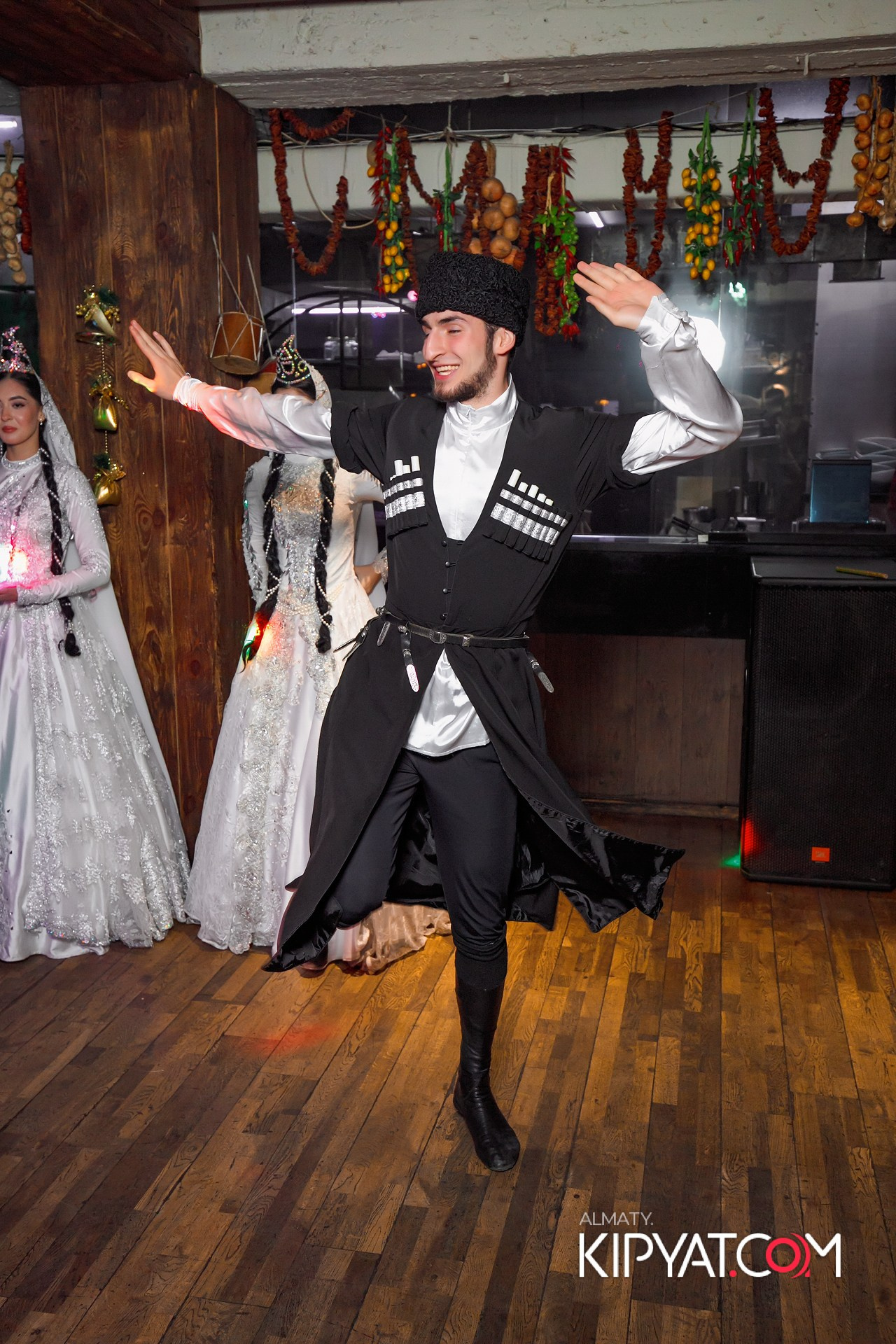 ВАХТАНГУРИ. КИПЯТКОМ АЛМАТЫ!