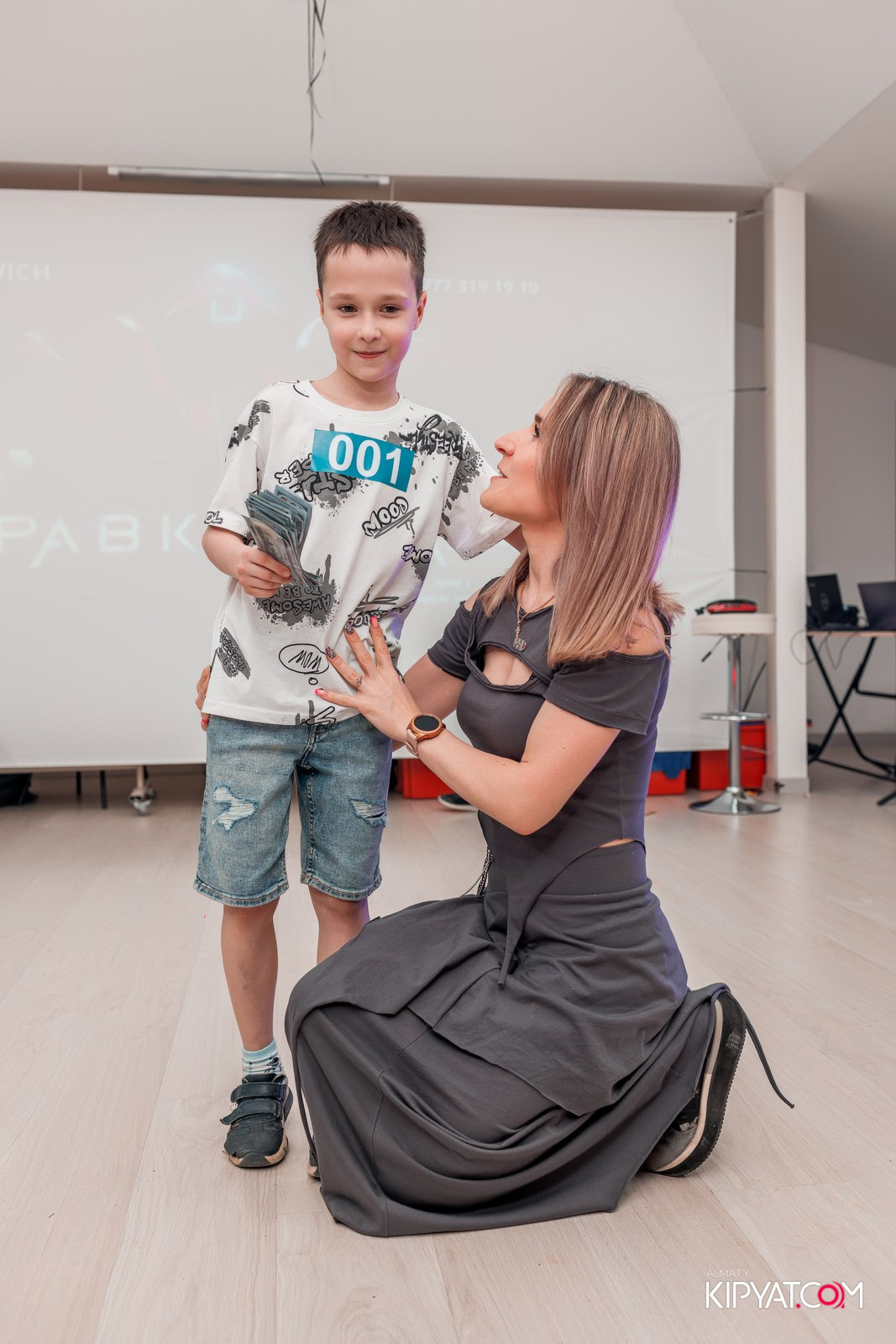 КВЕСТ-ШОУ ALAROVICH ИГРА В КАЛЬМАРА. КИПЯТКОМ АЛМАТЫ!