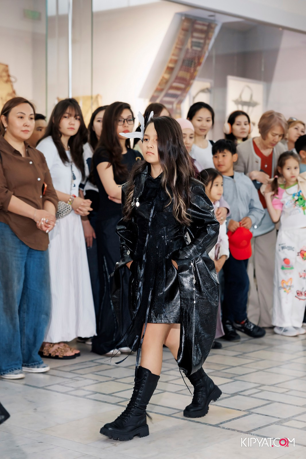 JUNIOR MODELS SHOW. ПЕРФОМАНС НОЧЬ В МУЗЕЕ. КИПЯТКОМ АЛМАТЫ! Фотосъемка мероприятий в Алматы