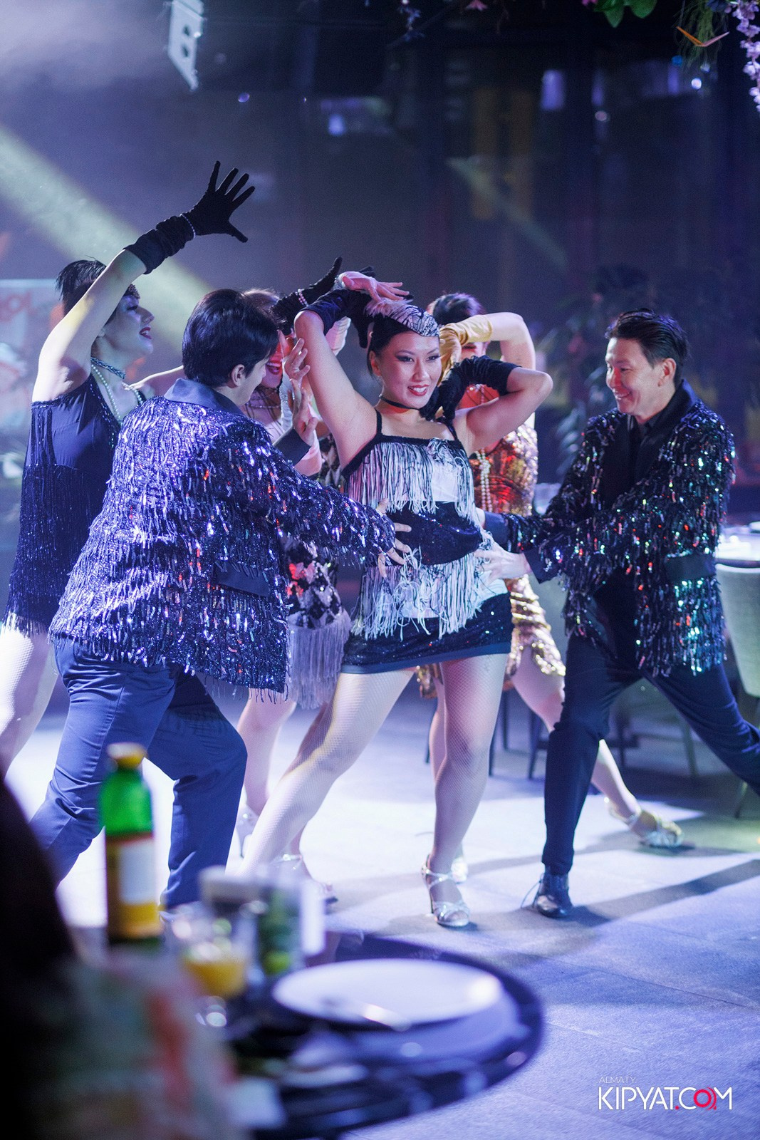 FRIENDS BAR & TERRACE. КИПЯТКОМ АЛМАТЫ! Фотосъемка мероприятий в Алматы