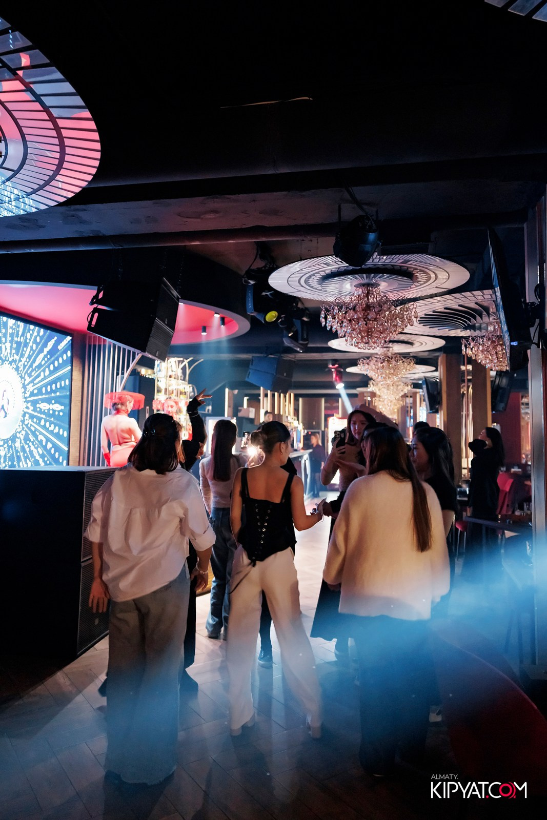 ЗАЯ, НА БИС. КИПЯТКОМ АЛМАТЫ! Фотосъемка мероприятий в Алматы