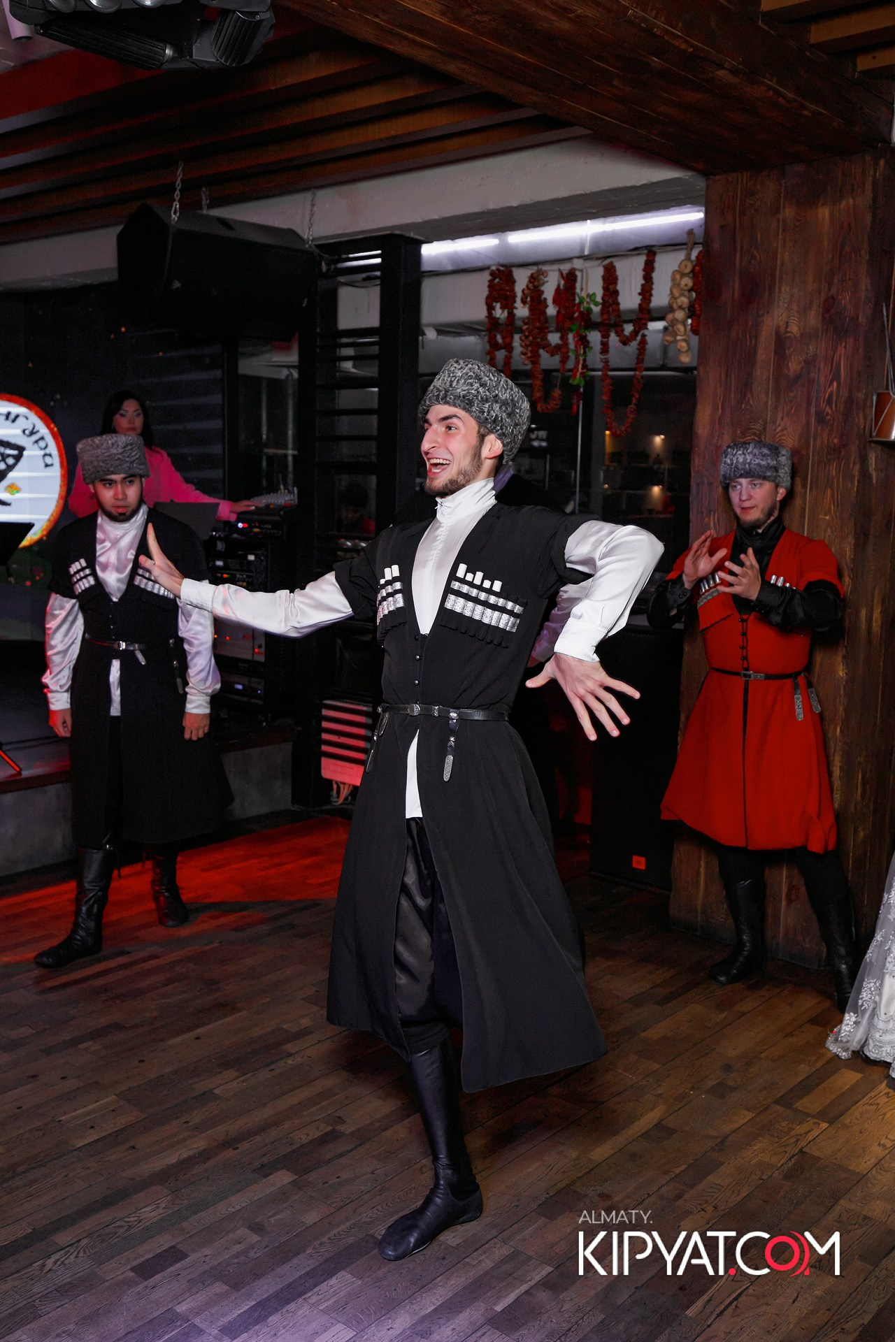 ВАХТАНГУРИ. КИПЯТКОМ АЛМАТЫ!