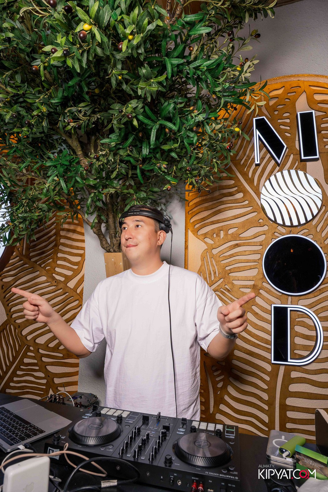 MOOD KARAOKE S TERRACE. КИПЯТКОМ АЛМАТЫ!