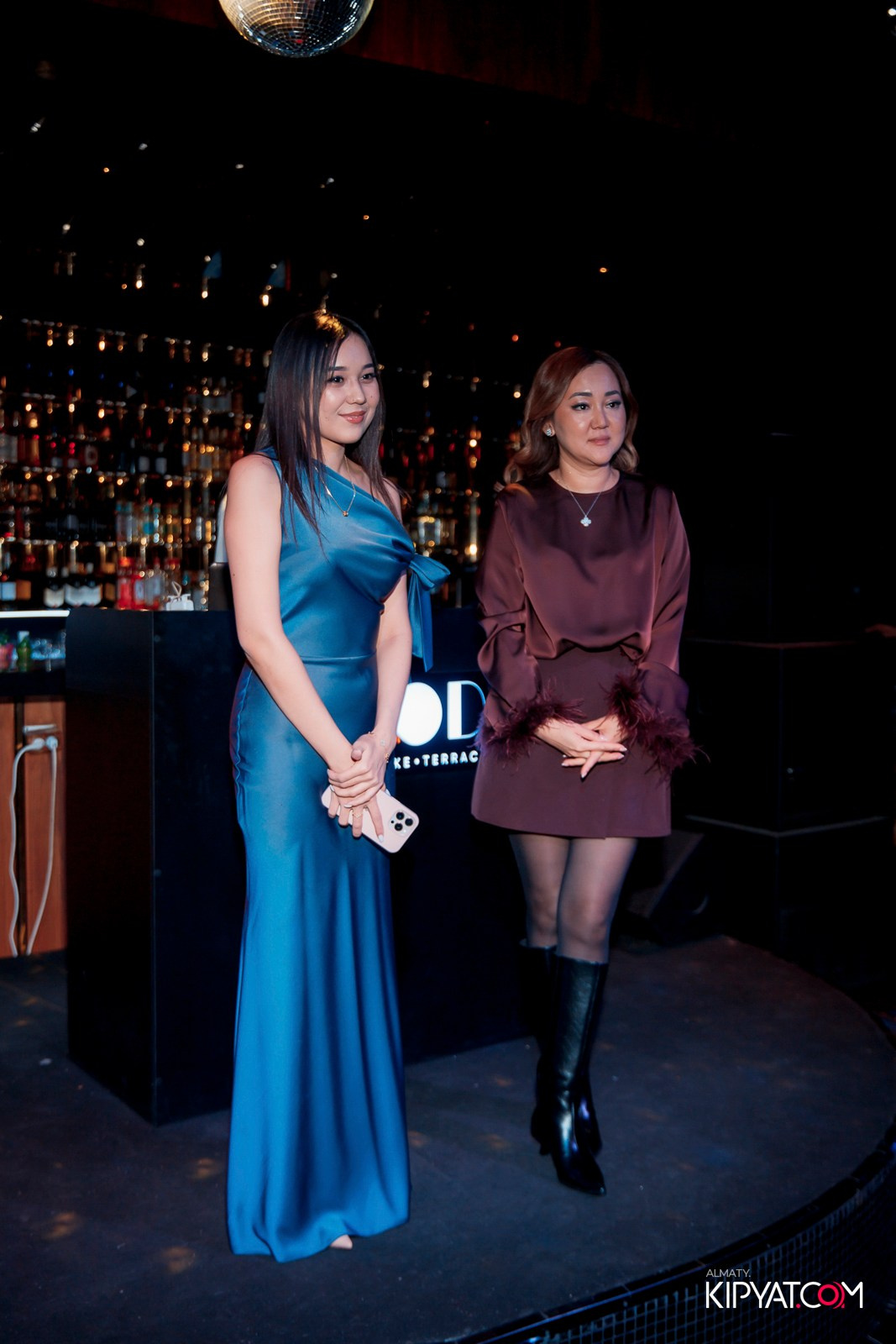 MOOD KARAOKE & TERRACE. КИПЯТКОМ АЛМАТЫ!