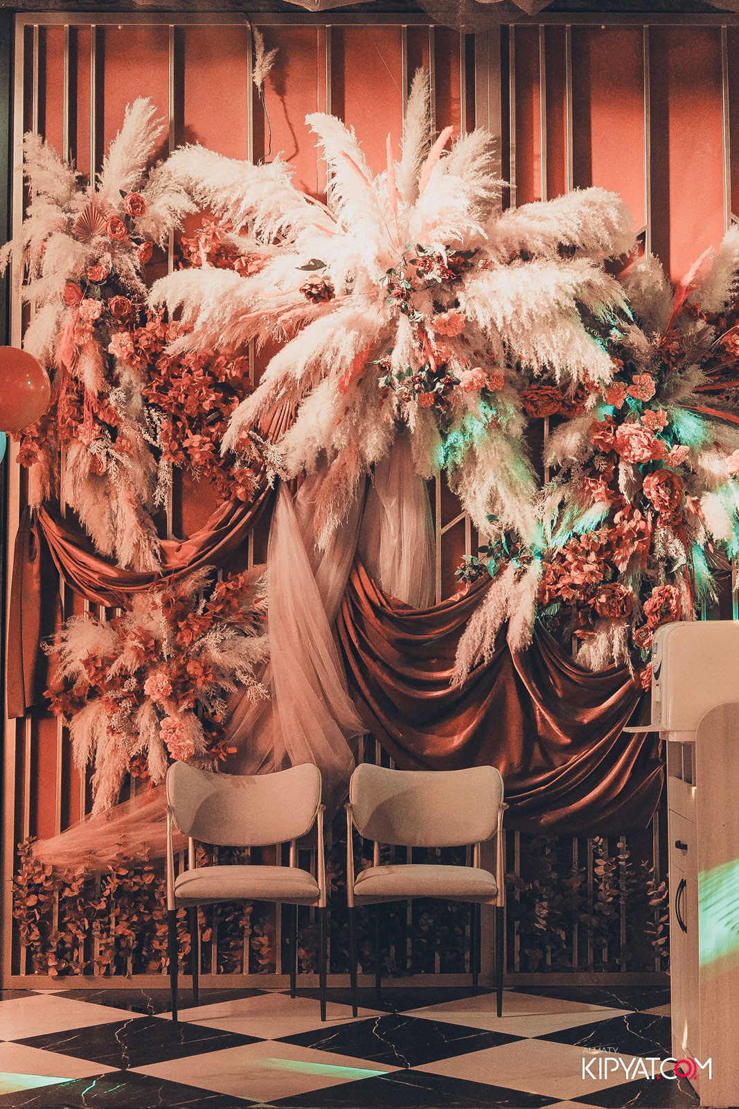 ВЕЧЕРИНКА 2000-Х ШИШКА PREMIUM. КИПЯТКОМ АЛМАТЫ!