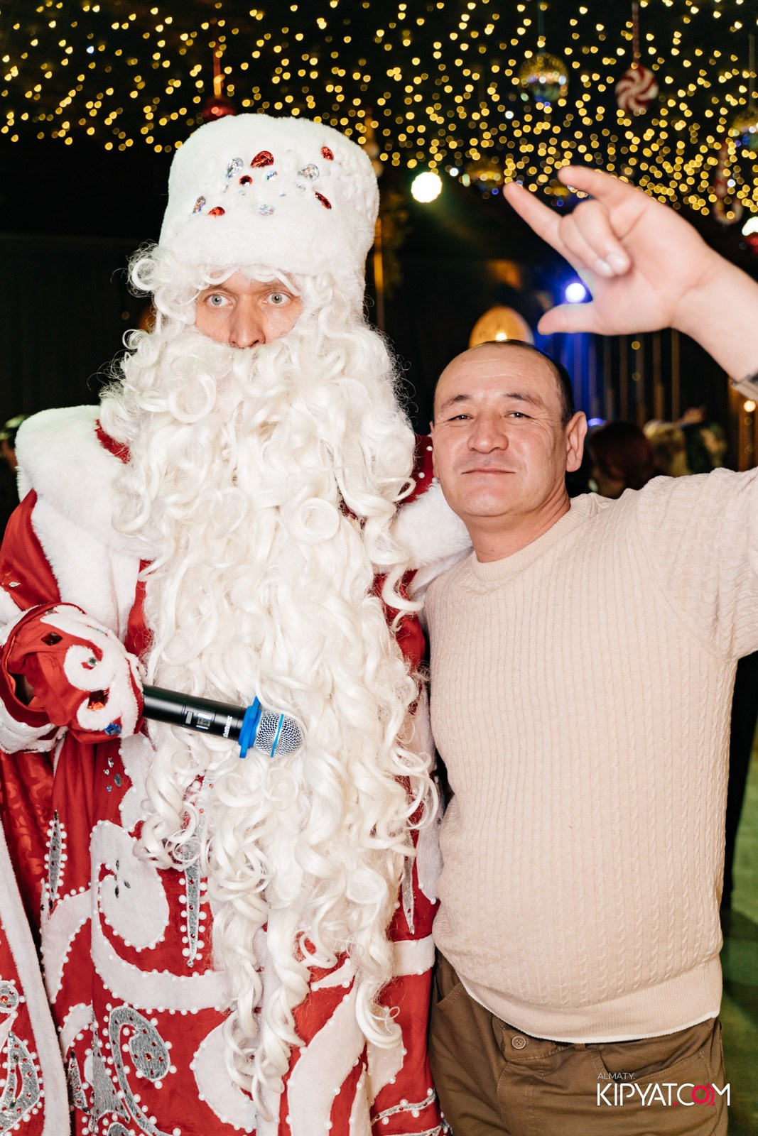 КАФЕ ЖАСМИН НА ЯССАУИ. КИПЯТКОМ АЛМАТЫ!