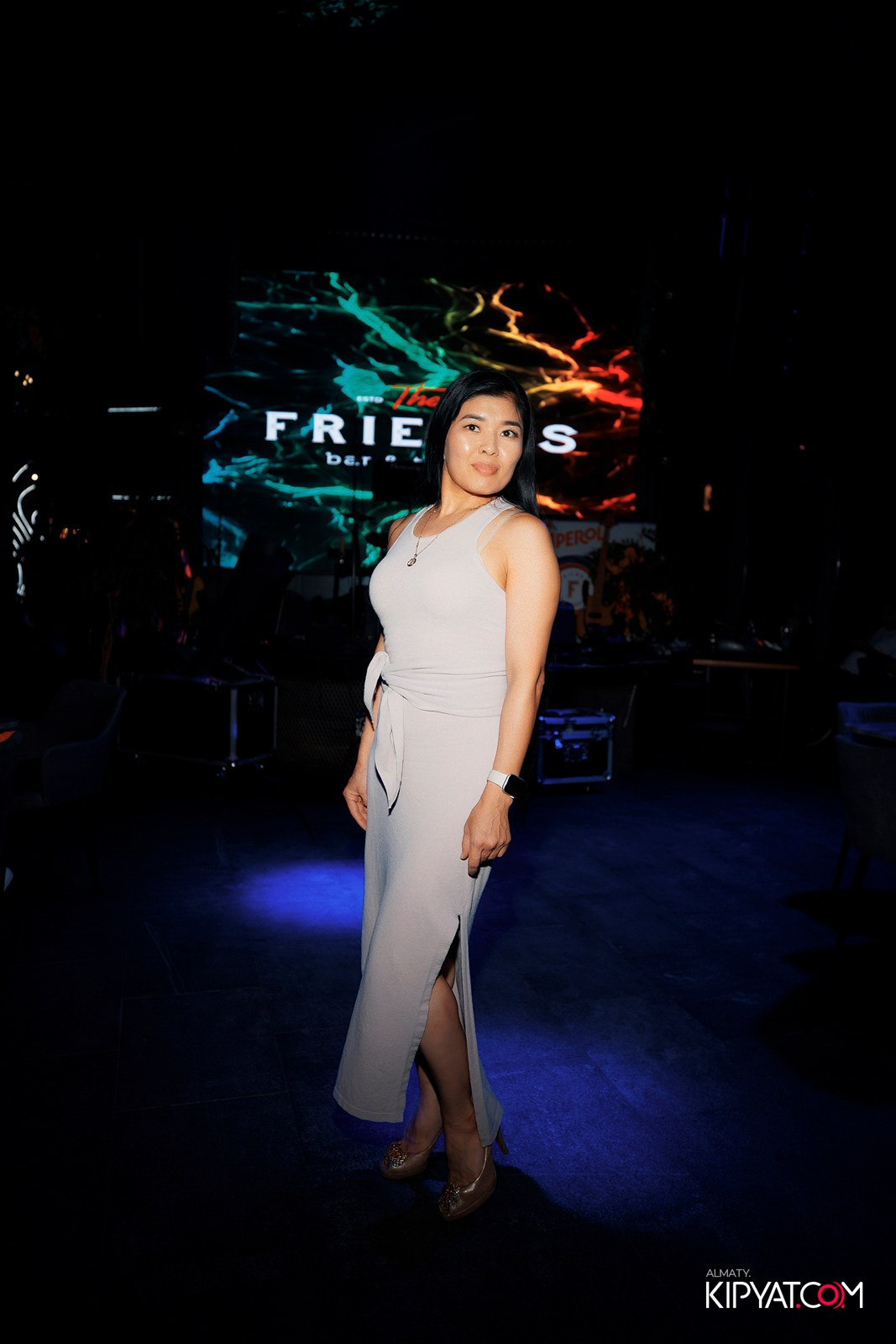 FRIENDS BAR & TERRACE. КИПЯТКОМ АЛМАТЫ!