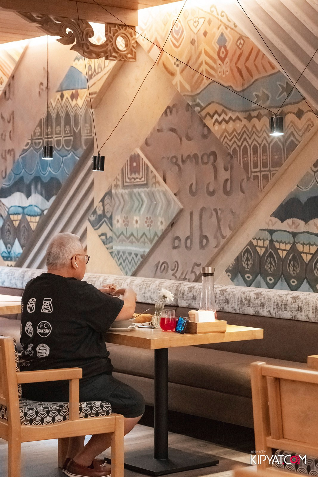 РЕСТОРАН ХАЧАПУРИ ХИНКАЛЬЕВИЧ. КИПЯТКОМ АЛМАТЫ!