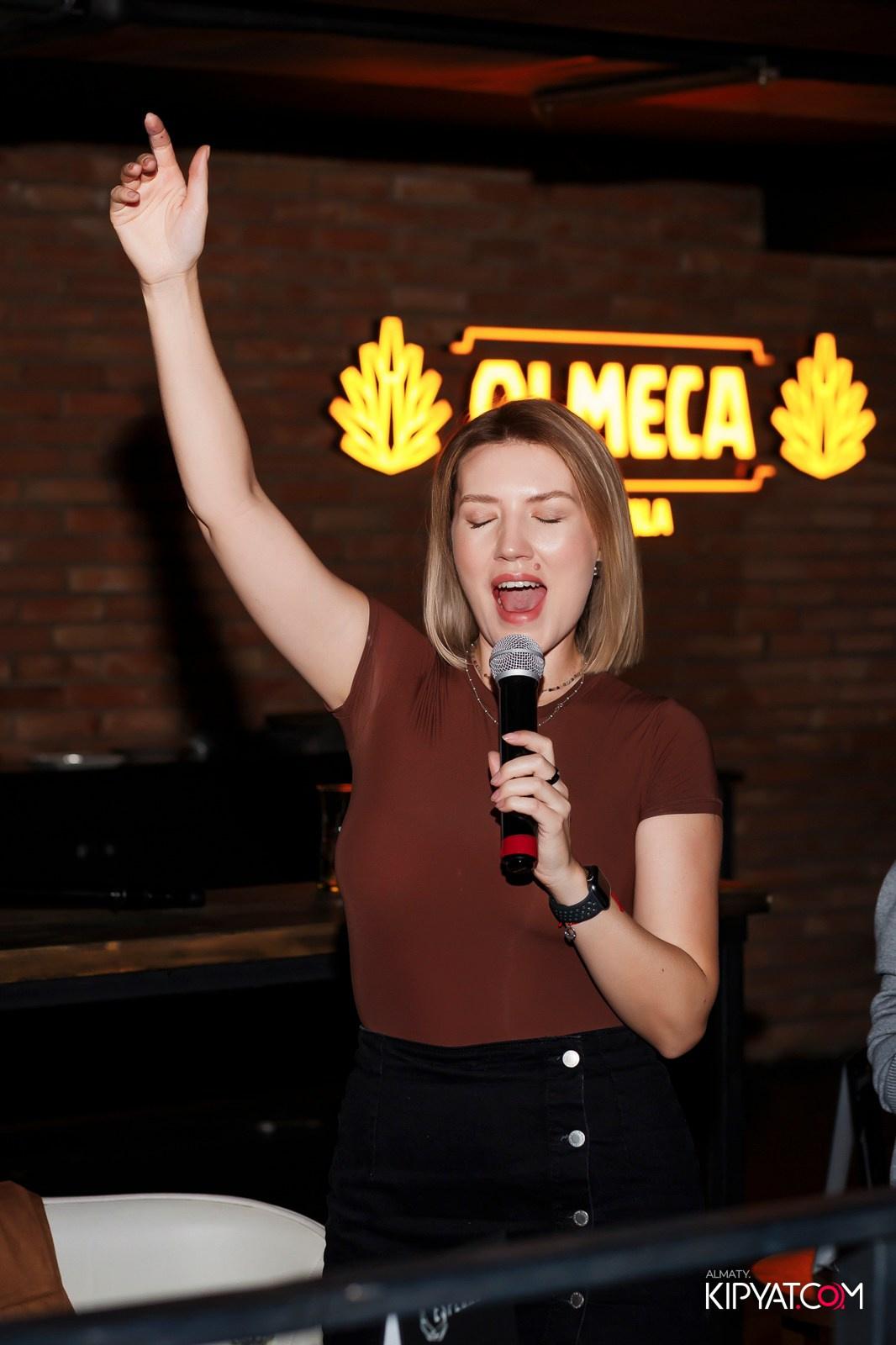 МУЗЫКАЛЬНОЕ ЛОТО В HIT RETRO. КИПЯТКОМ АЛМАТЫ! Фотосъемка мероприятий в Алматы
