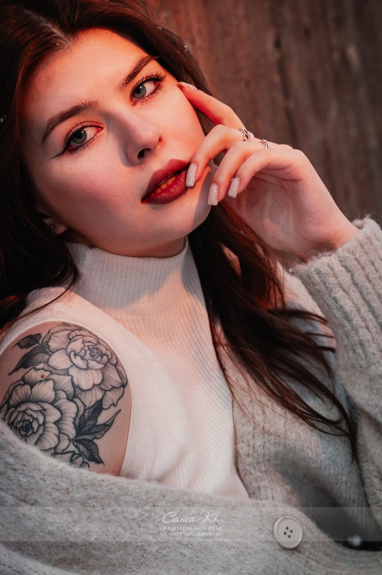 Популярная тема зимних фотосессий — танцы на льду. Профессиональный фотограф из Новосибирска — Саша Кё.