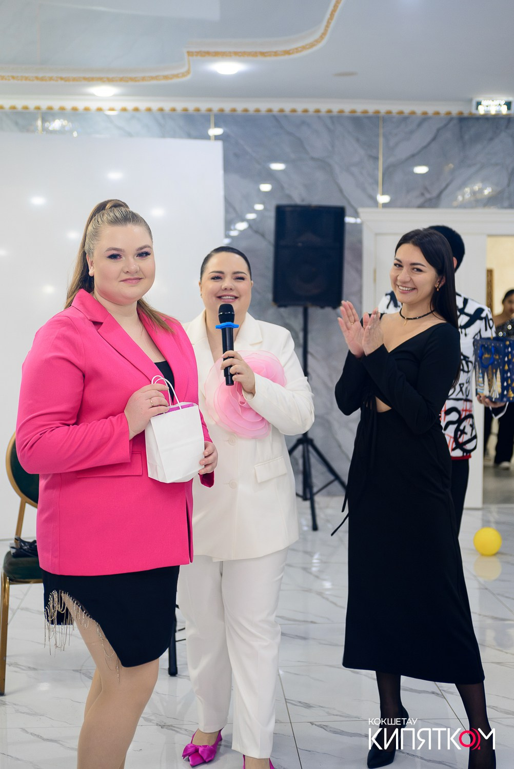 БОЛЬШОЙ ДЕВИЧНИК 5. КИПЯТКОМ КОКШЕТАУ