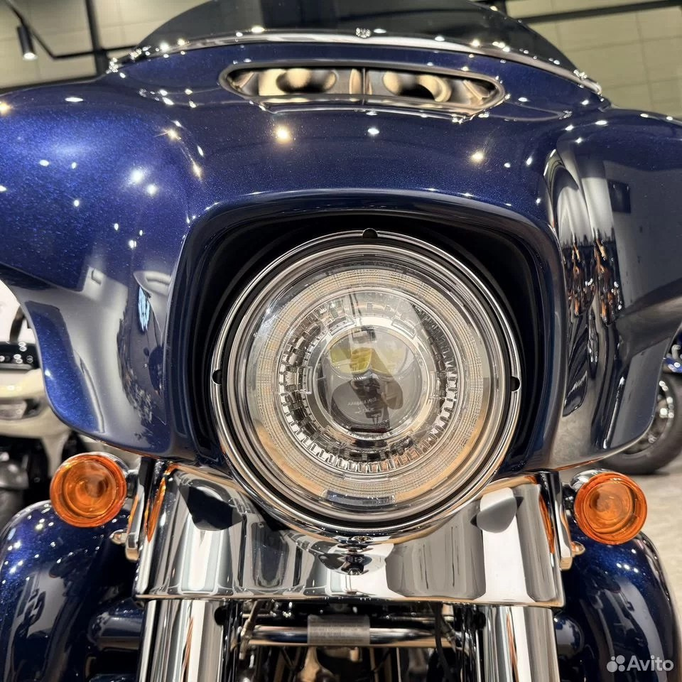 Купить Harley-Davidson 2013 Street Glide 103 ABS Cobra (Ocean Blue) (Touring) — подробнее на сайте. Hello Davidson, Москва. Только хорошие мотоциклы…