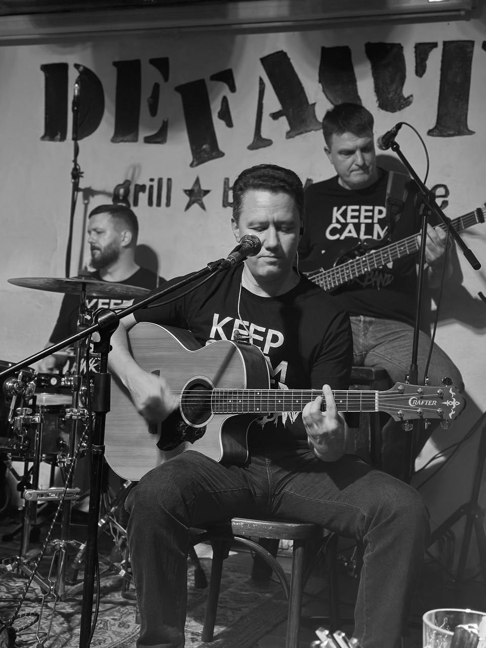 DeFaqto 15.10.2025. Московская кавер-группа BankBand