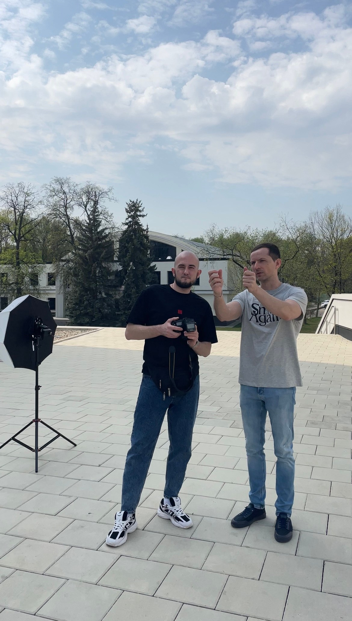 Индивидуальный Урок по фото с искуственным светом. Компания и фотошкола по созданию контента в Москве