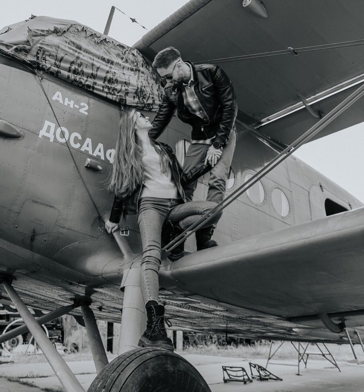 Аэропорт. Для тех, кто не ждёт удачи, а создаёт её. Каждая фотосессия — это твой момент, твой стиль, твой успех. 📸