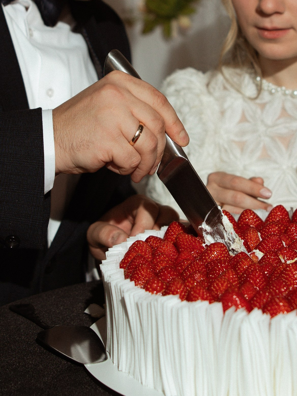 За тёплым семейным столом: история одного вечера. Свадебный фотограф Елена Рубцова