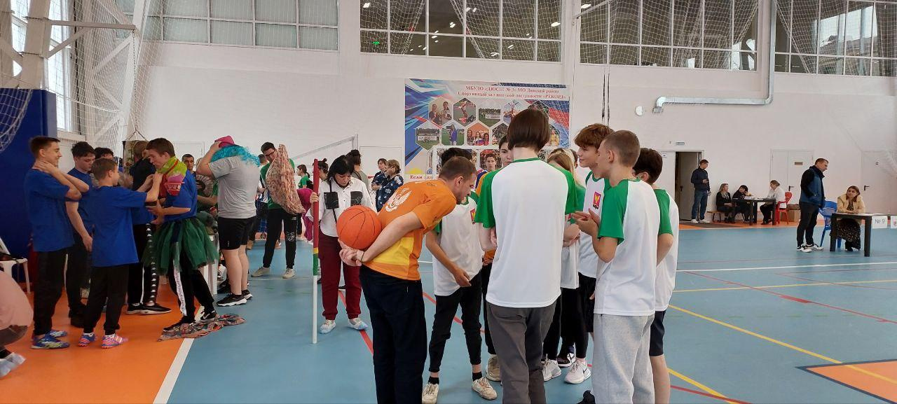 Школьники Динского района узнали формулу успеха. Новотитаровский Дом культуры