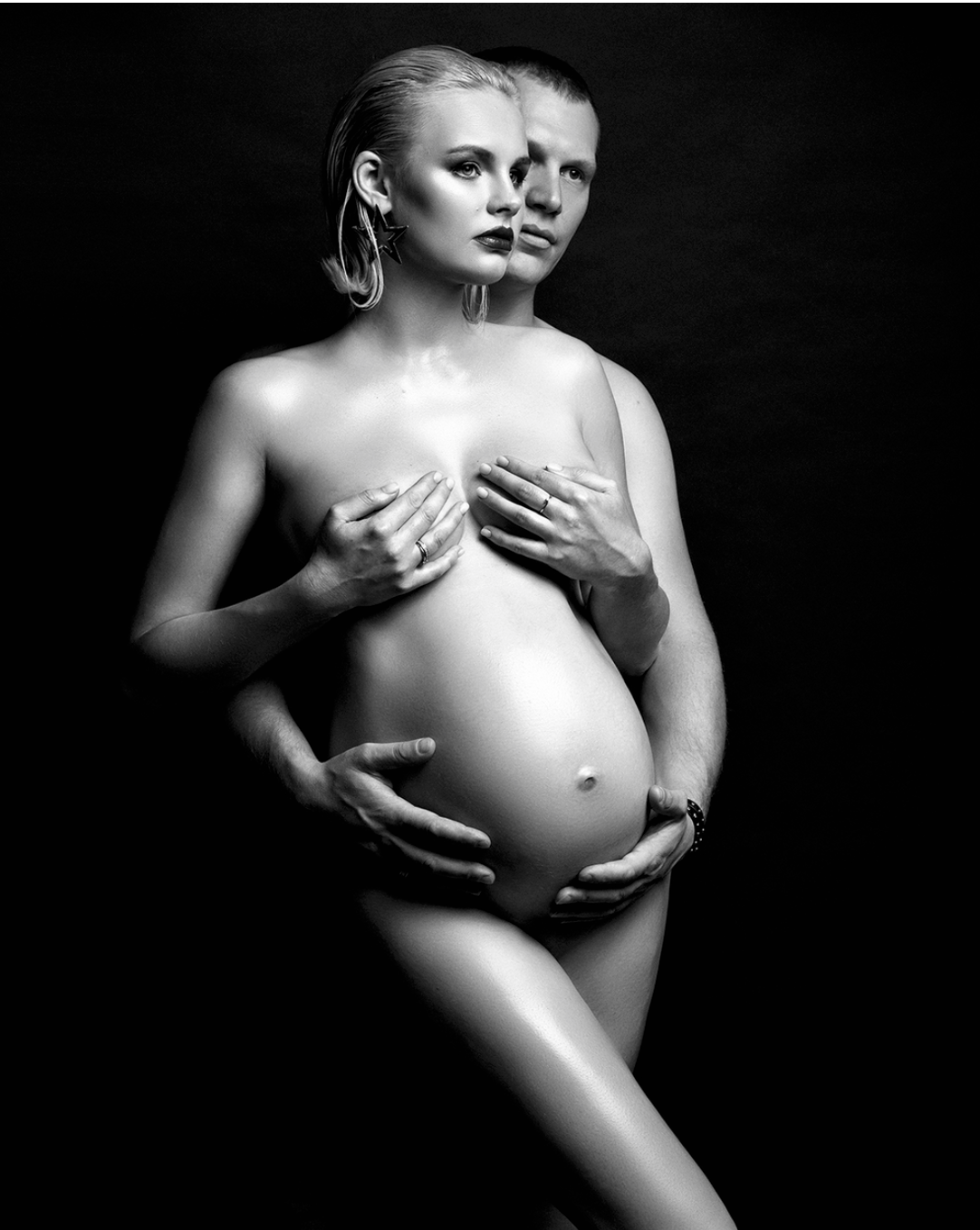 Maternity. Fashion first. Maria Poleshchuk, commercial photographer in Sydney