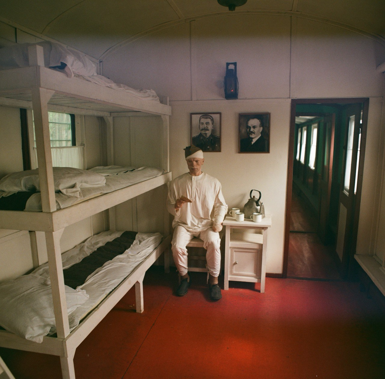 Зачем мы фотографировали на фотопленку игроков сборной России по футболу?. Плёночный фотограф, заказать фото на плёнку в Москве — Георгий Романов