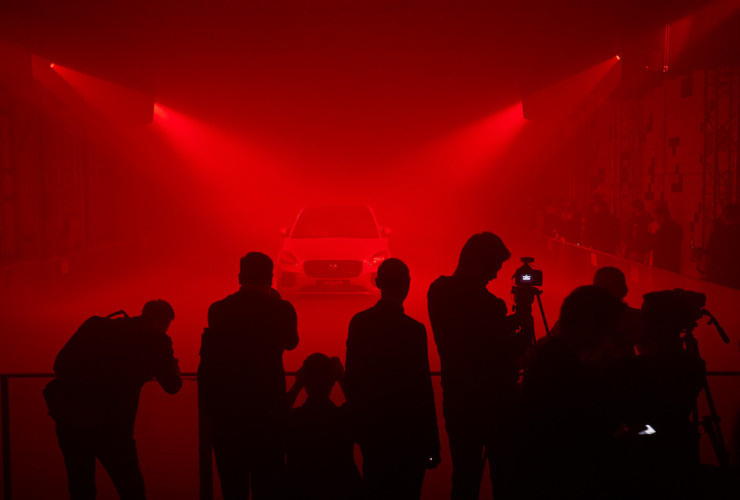 Jaguar E-PACE | Московская презентация. OOPS