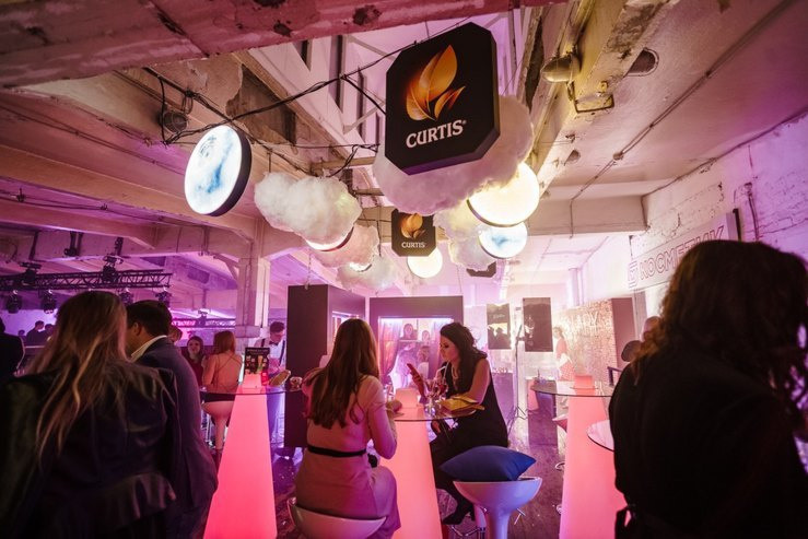 Cosmopolitan Camp Party. OOPS TEAM