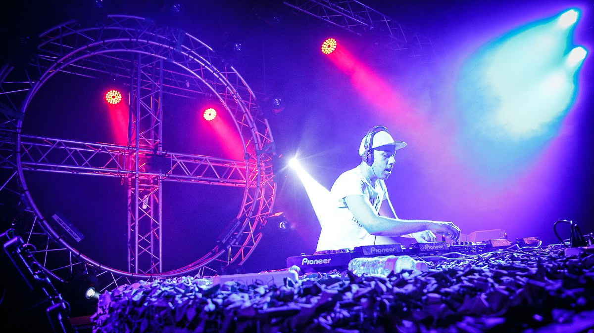 World Of Drum&Bass: BATTLEFIELD 2. OOPS TEAM