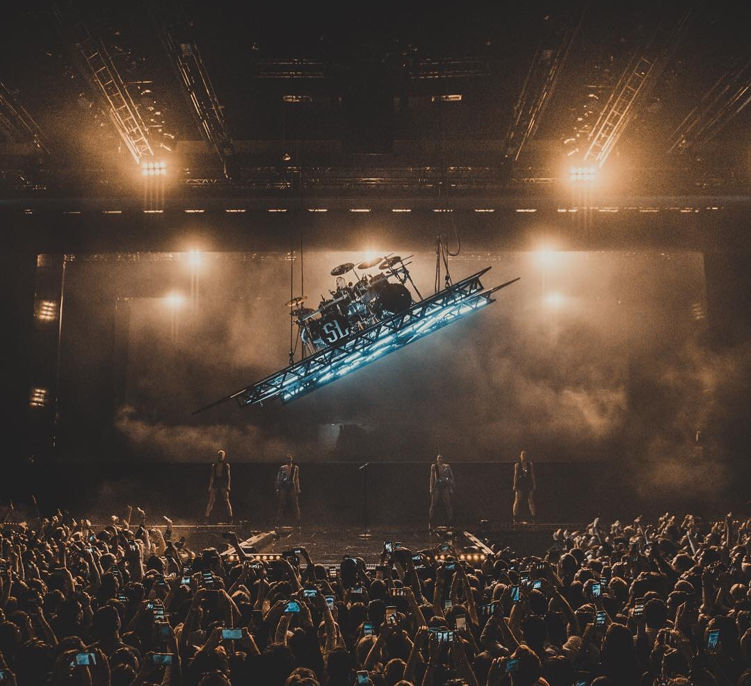 LOBODA / Show “SUPERSTAR” / 2019. OOPS TEAM