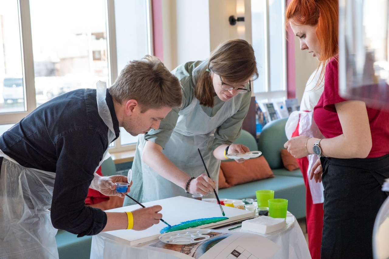 Студия PegasArt создаст незабываемый праздник для Вас, и ваших гостей!. Арт-вечеринки и мастер-классы в Москве для взрослых и детей