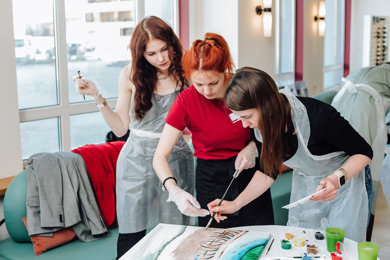 Студия PegasArt создаст незабываемый праздник для Вас, и ваших гостей!. Арт-вечеринки и мастер-классы в Москве для взрослых и детей