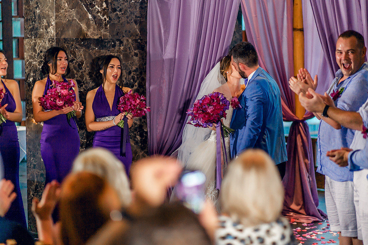 Свадьба на Пхукете в отеле the Naka. Photographer in Phuket. Photographer Thailand