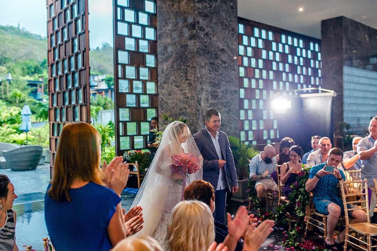 Свадьба на Пхукете в отеле the Naka. Photographer in Phuket. Photographer Thailand