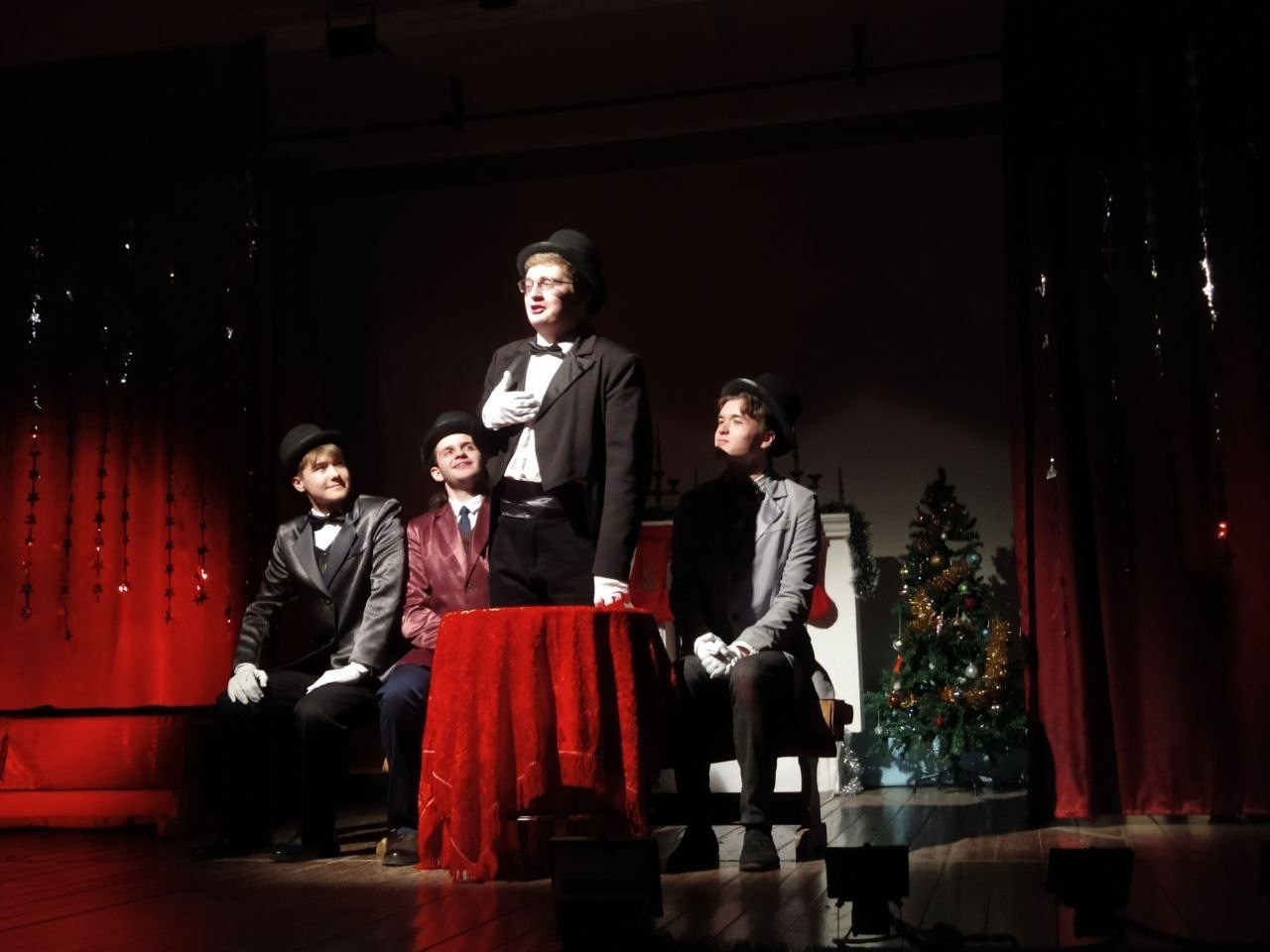 Фотографии "Записки Пиквикского клуба"