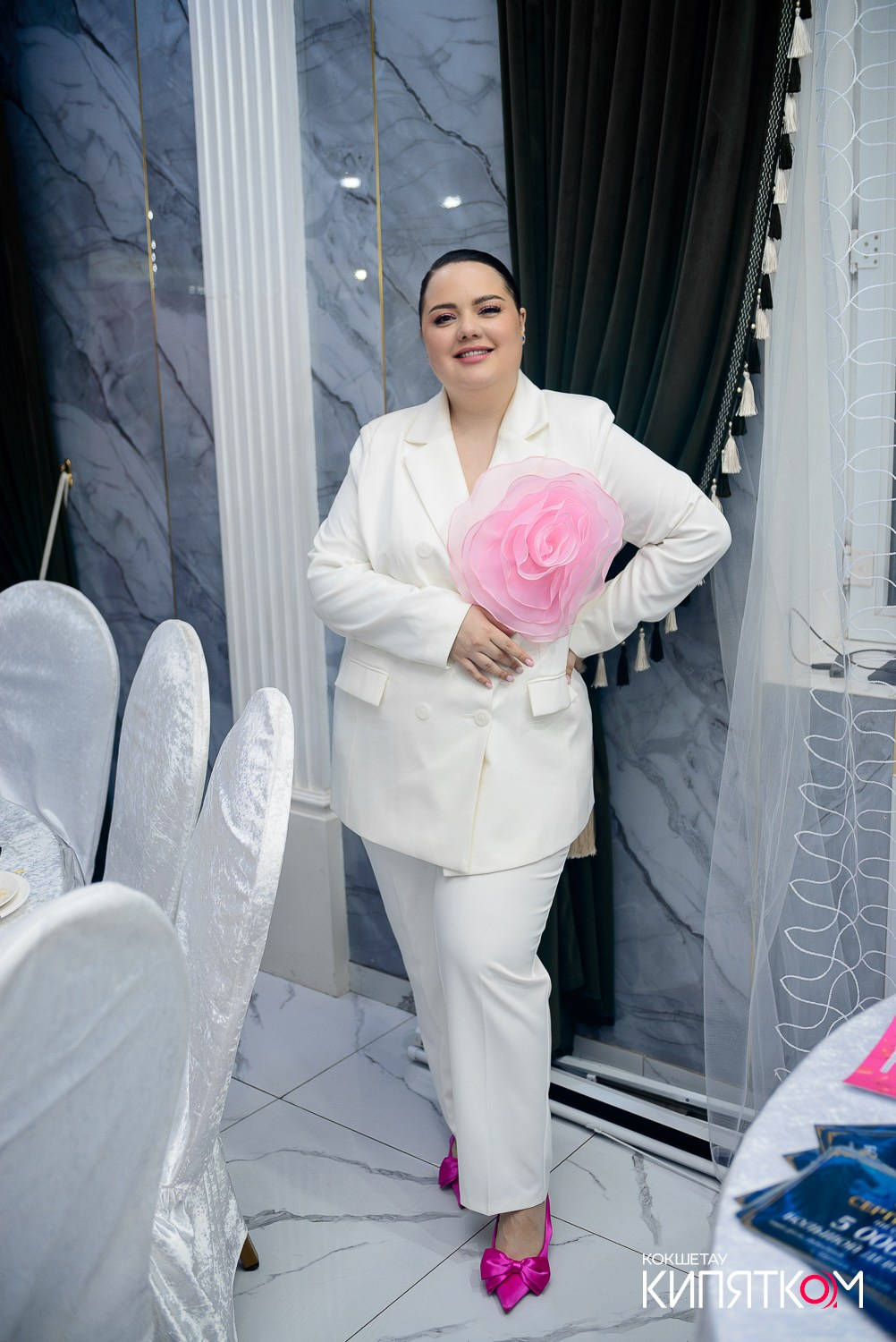 БОЛЬШОЙ ДЕВИЧНИК 5. КИПЯТКОМ КОКШЕТАУ