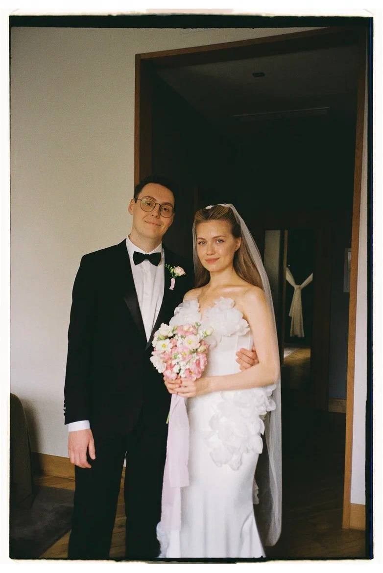 Теплый август