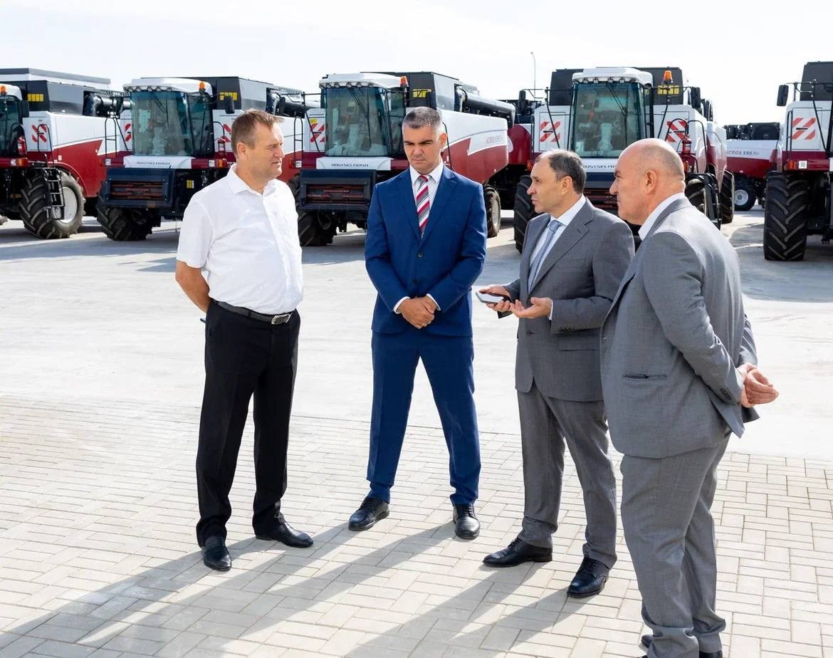 Открытие дилерского центра РОСТСЕЛЬМАШ. Event-агентство «Бутик Событий» Евгении Гарновской