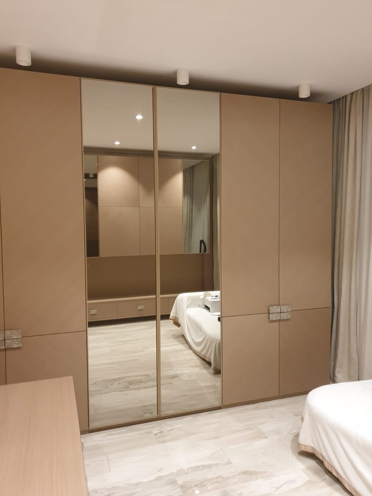 МЕБЕЛЬ. Студия дизайна интерьера в Москве Калараш Александр