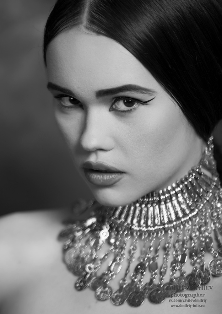 ЖЕНСКИЕ ПОРТРЕТЫ. Творческие фотосессии в Москве