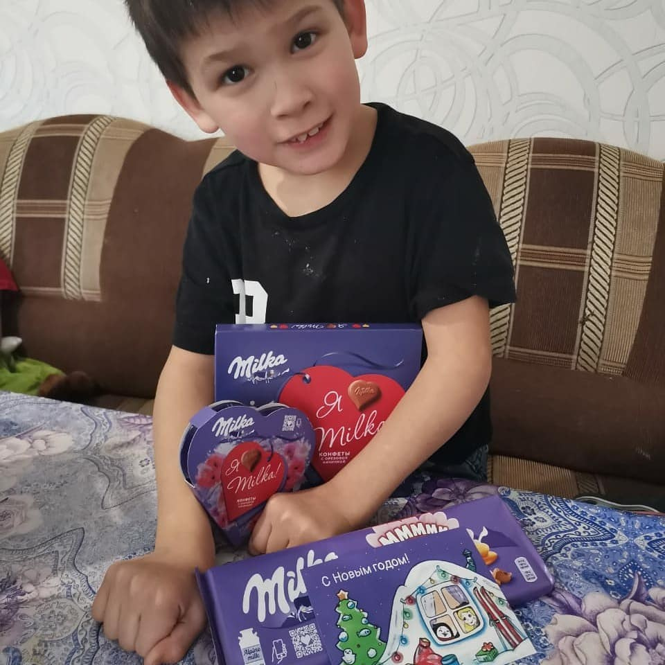 Спасибо нашим спонсорам за новогодние подарки!