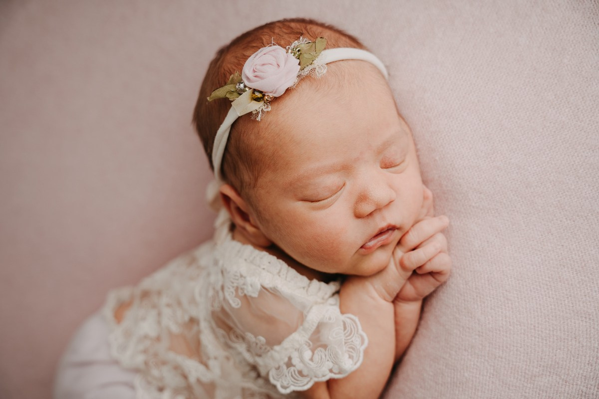 Фотограф новорожденных. Фотограф новорожденных Василиса Панькова
