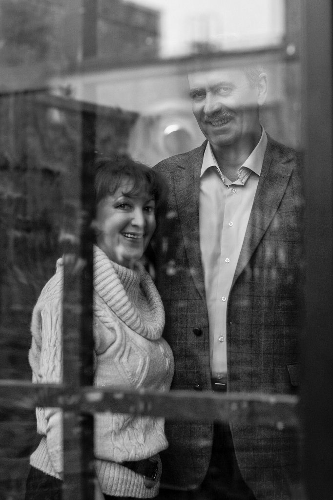 Семейное фото в студии. Фотограф-портретист Евгения Синкевич в Риге и Европе