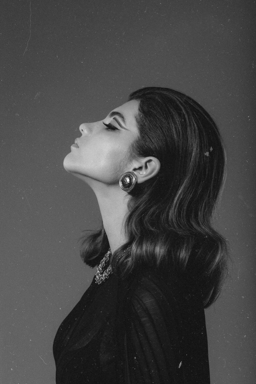 Съемка для брендов ювелирных украшений и бижутерии. Фотограф-портретист Евгения Синкевич в Риге и Европе