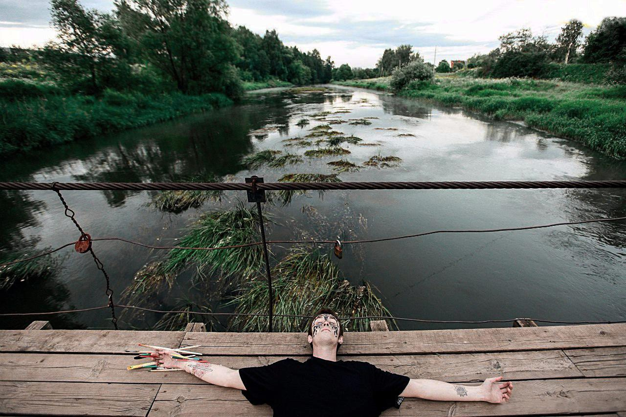 Мужской портрет в городских условиях и на пленэре. Фотограф-портретист Евгения Синкевич в Риге и Европе