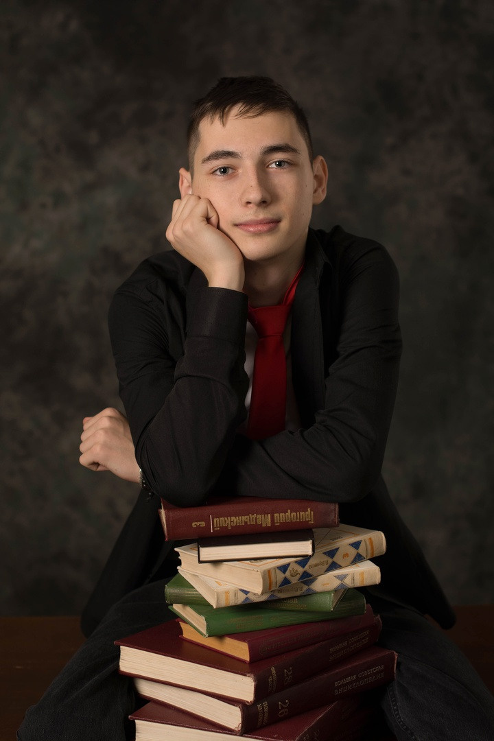 Студийные фото всегда клёвые и стильные.