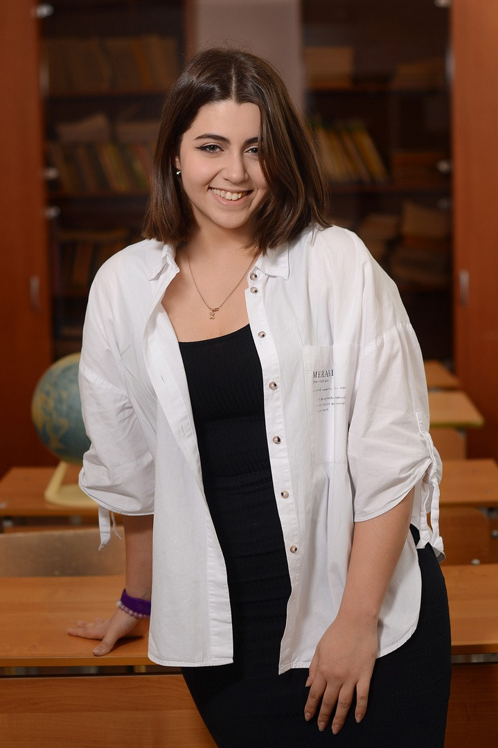 Спасибо вам за лучшие школьные годы.