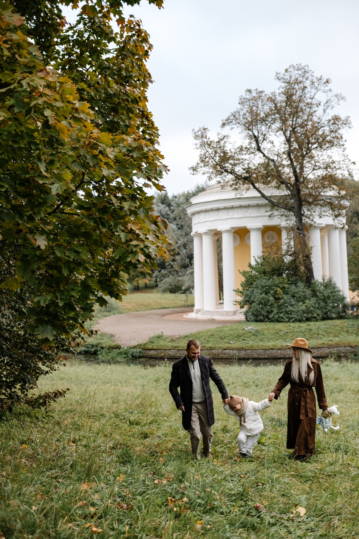 Семейная. Павловский парк. Свадебный и сеейный фотограф в Санкт-Петербурге Елена Худякова