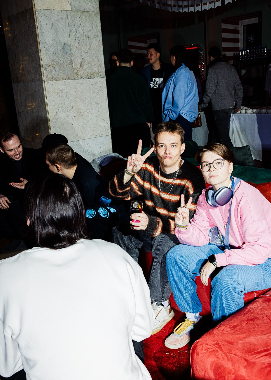 Medium Quality — Корпоратив