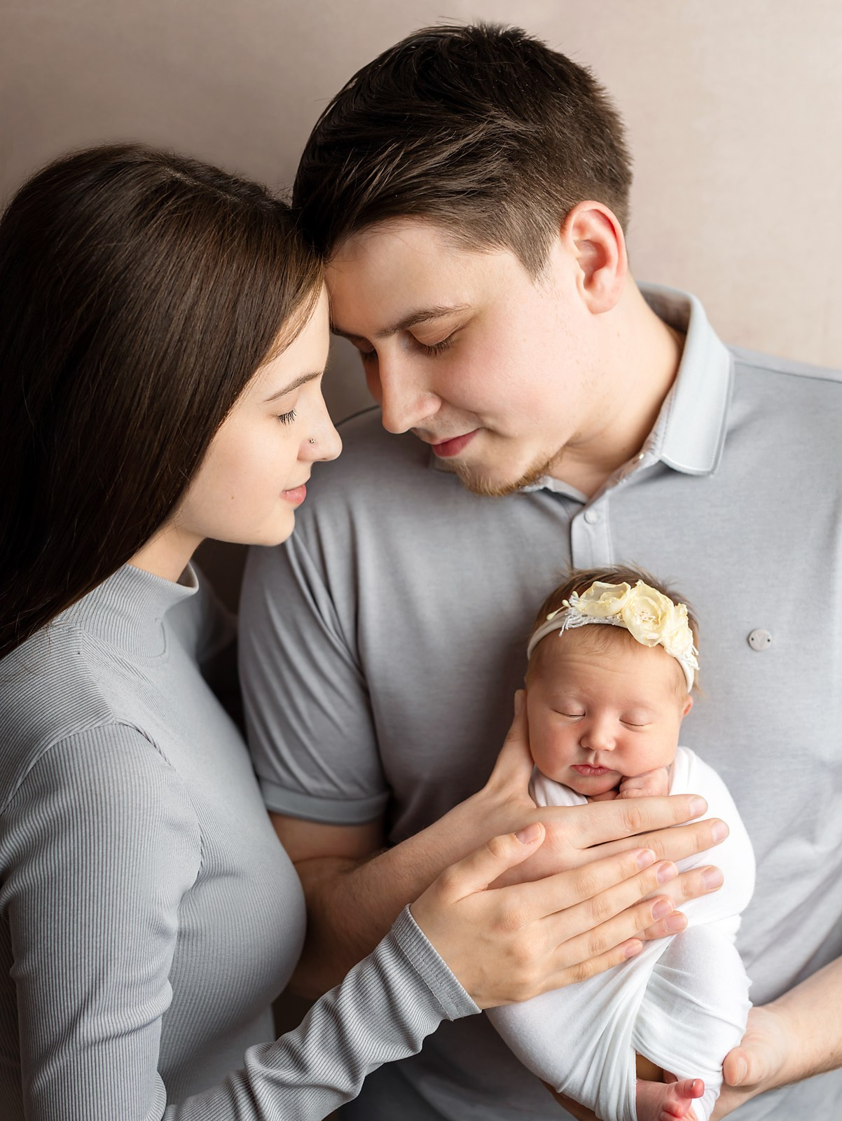 Семейные кадры. Фотограф новорождённых в Казани Нейля Гильмутдинова ньюборн